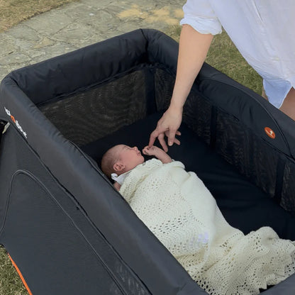 Out'n'About Nipper Nest Travel Cot