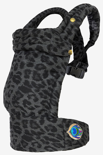 Artipoppe’s Zeitgeist Baby Carrier